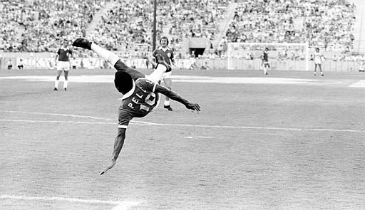 PELE IN ACTION
